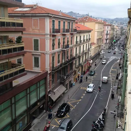 Centro Lägenhet Sanremo